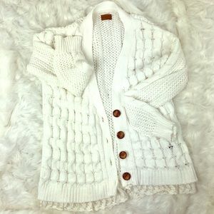 White cardigan with lace trim, brand new!
